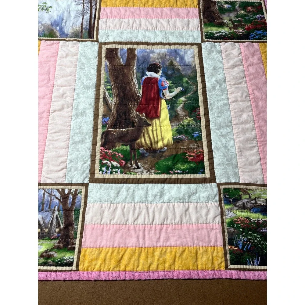 Baby Quilt Snow White, Hand Quilted size 38 1/2